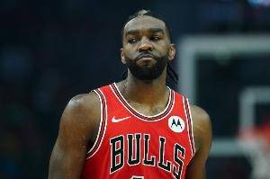 不准就少出手！帕威替补27分钟 12投仅3中&三分7投全铁